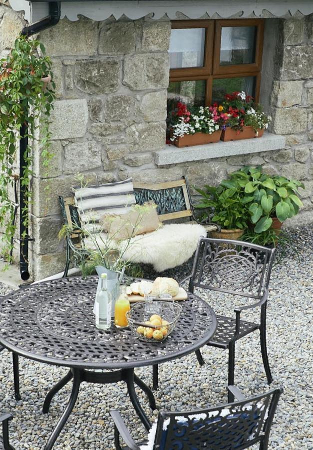 Kilquiggan Cottages Coolkenno Exterior photo
